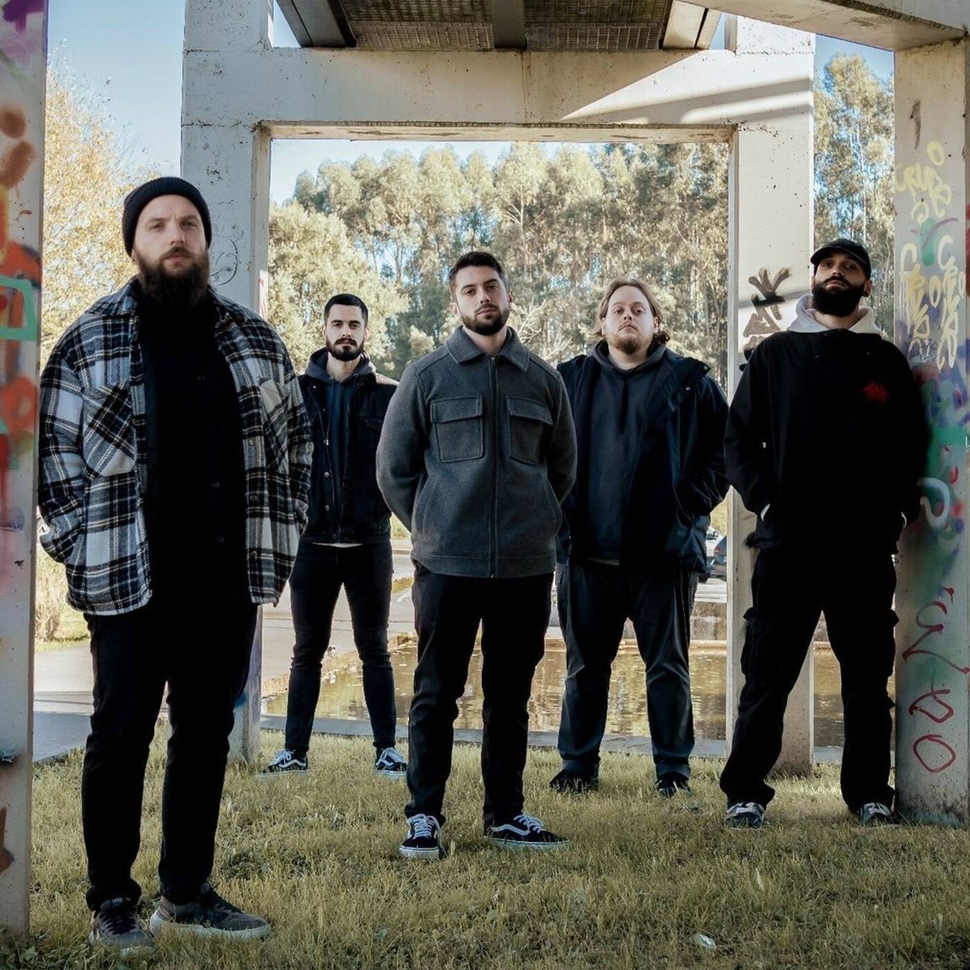 25º Força Bruta · Convidados: Oceans Of Apathy